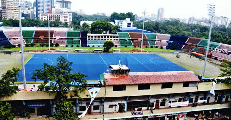 স্টেডিয়ামে কক্ষ দখল নাছির-মিকুর!
