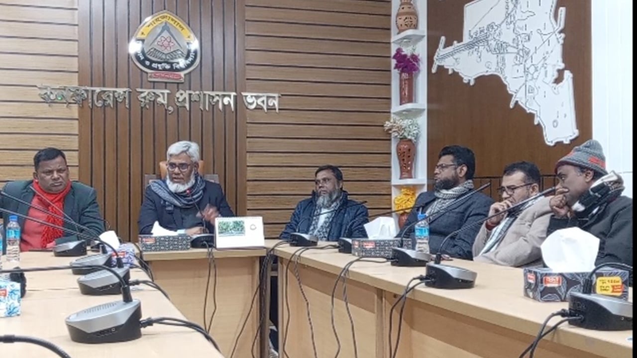 শাকসু নির্বাচন নিয়ে রাতভর আন্দোলন, অবশেষে সিদ্ধান্ত