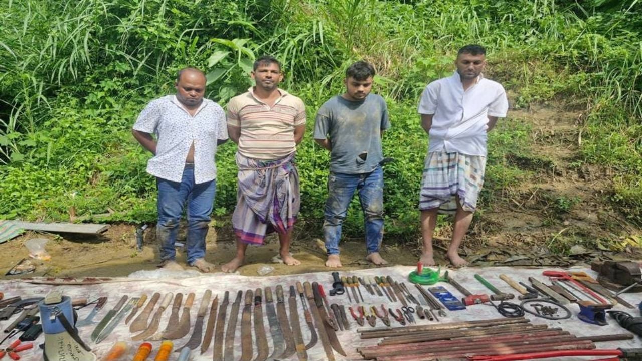 গত বছর মিলেছিল অস্ত্রকারখানা, এবার নিহত হলো র‍্যাব কর্মকর্তা