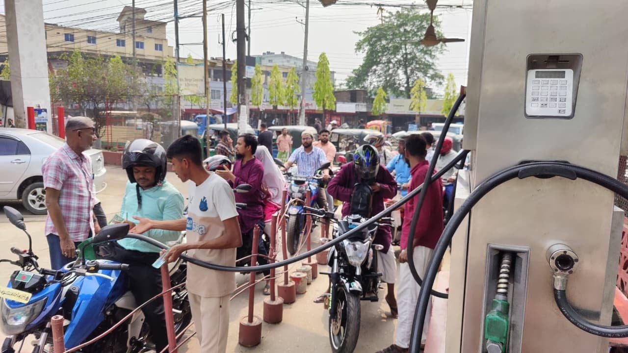 অবশেষে সিলেট বিভাগের পেট্রোল পাম্পে ধর্মঘট প্রত্যাহার, সরবরাহ স্বাভাবিক