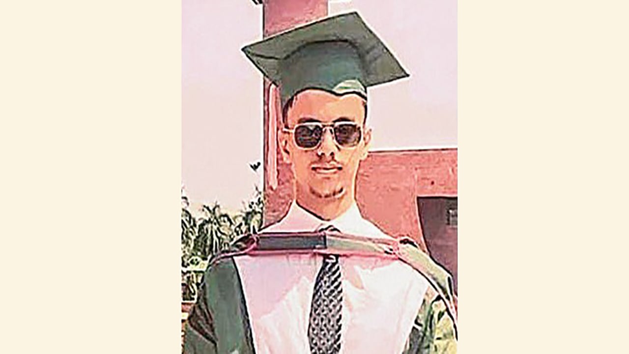ছররা গুলিতে শহীদ হন আইইউটির শিক্ষার্থী জাহিদুজ্জামান তানভীন