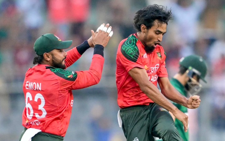 বাংলাদেশের দাপুটে বোলিংয়ে ১১০ রানে অলআউট পাকিস্তান