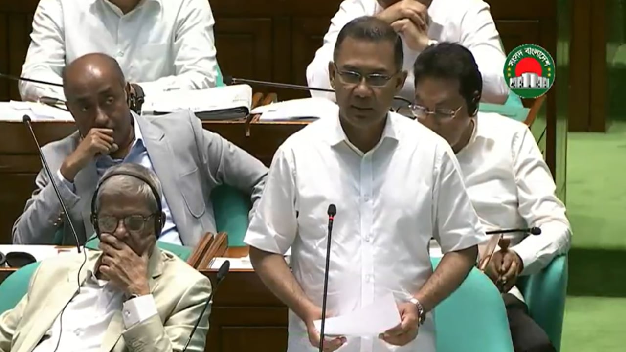 অতীতের দিকে না তাকিয়ে সামনের দিকে এগোতে চাই
