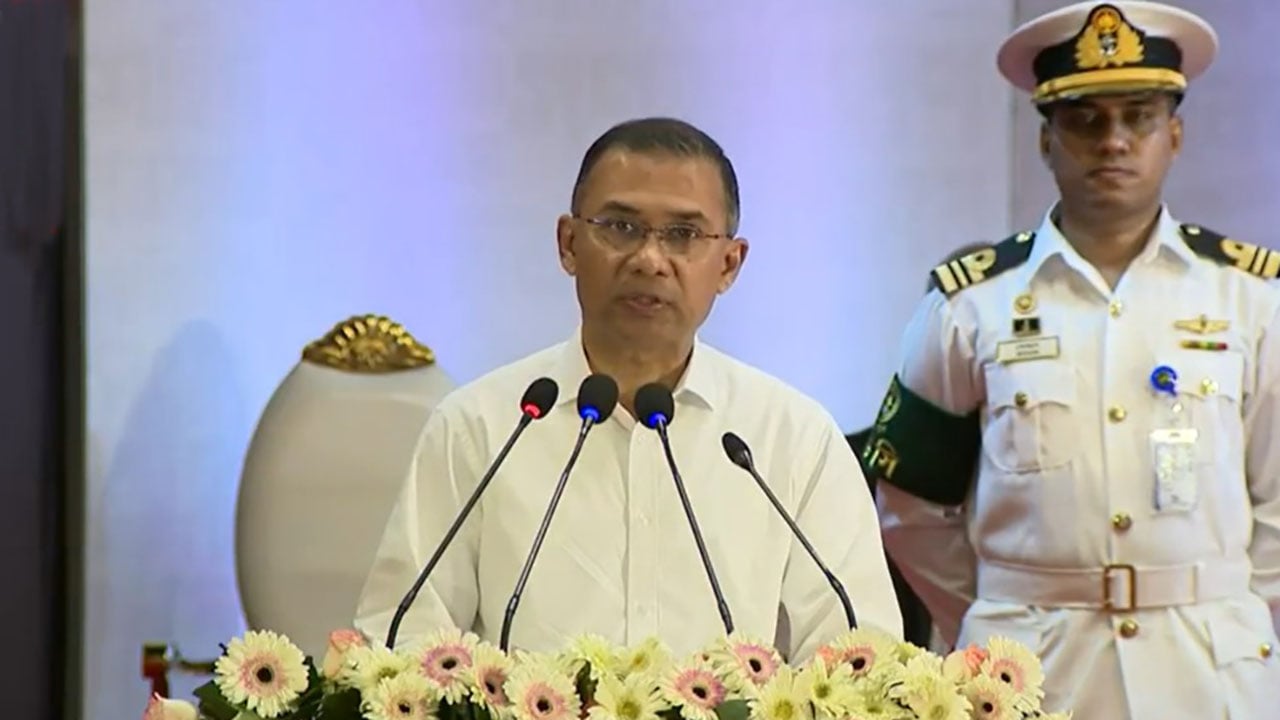 শিক্ষা ও বিজ্ঞান-প্রযুক্তির মাধ্যমে দেশকে এগিয়ে নিতে চায় সরকার