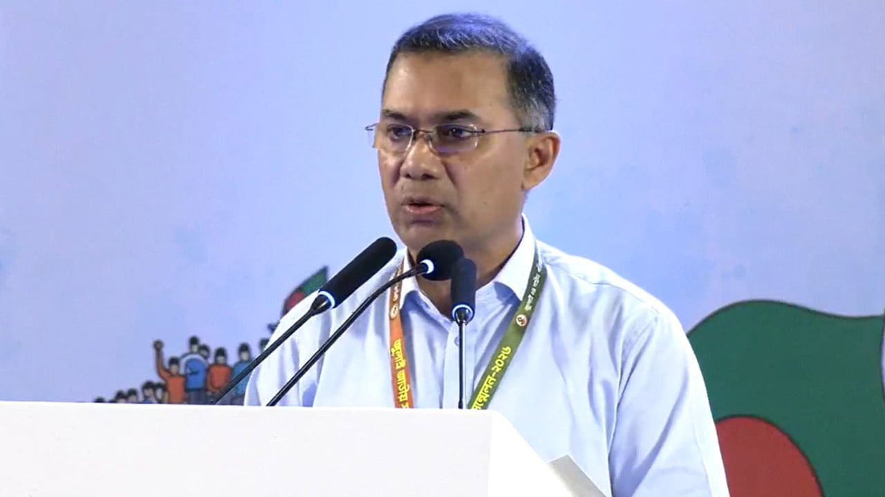 প্রতিশোধ নয়, ঐক্যবদ্ধভাবে দেশকে এগিয়ে নিতে হবে