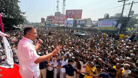 সবাইকে সঙ্গে নিয়ে প্রত্যাশিত বাংলাদেশ গড়ে তোলা হবে