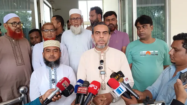 নির্বাচন কমিশনকে মেরুদণ্ড সোজা করে দায়িত্ব পালন করতে হবে: এহসানুল মাহবুব জুবায়ের