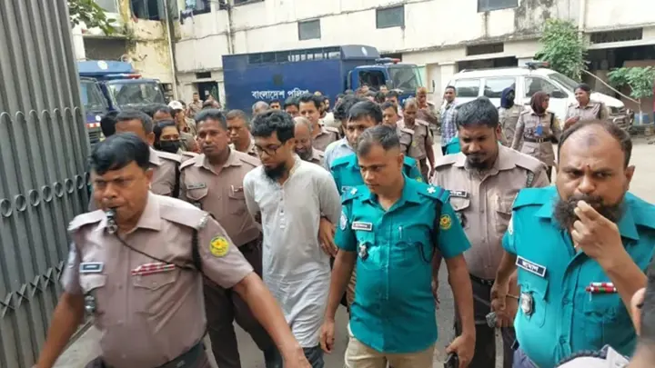 উগ্রবাদ ও নাশকতার অভিযোগে গ্রেপ্তার ১২ যুবক তিন দিনের রিমান্ড