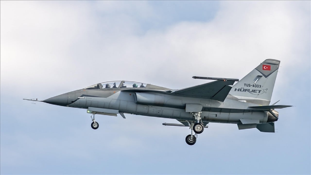 তুরস্কে উন্নত জেট প্রশিক্ষক হুরজেটের ব্যাপক উৎপাদন শুরু