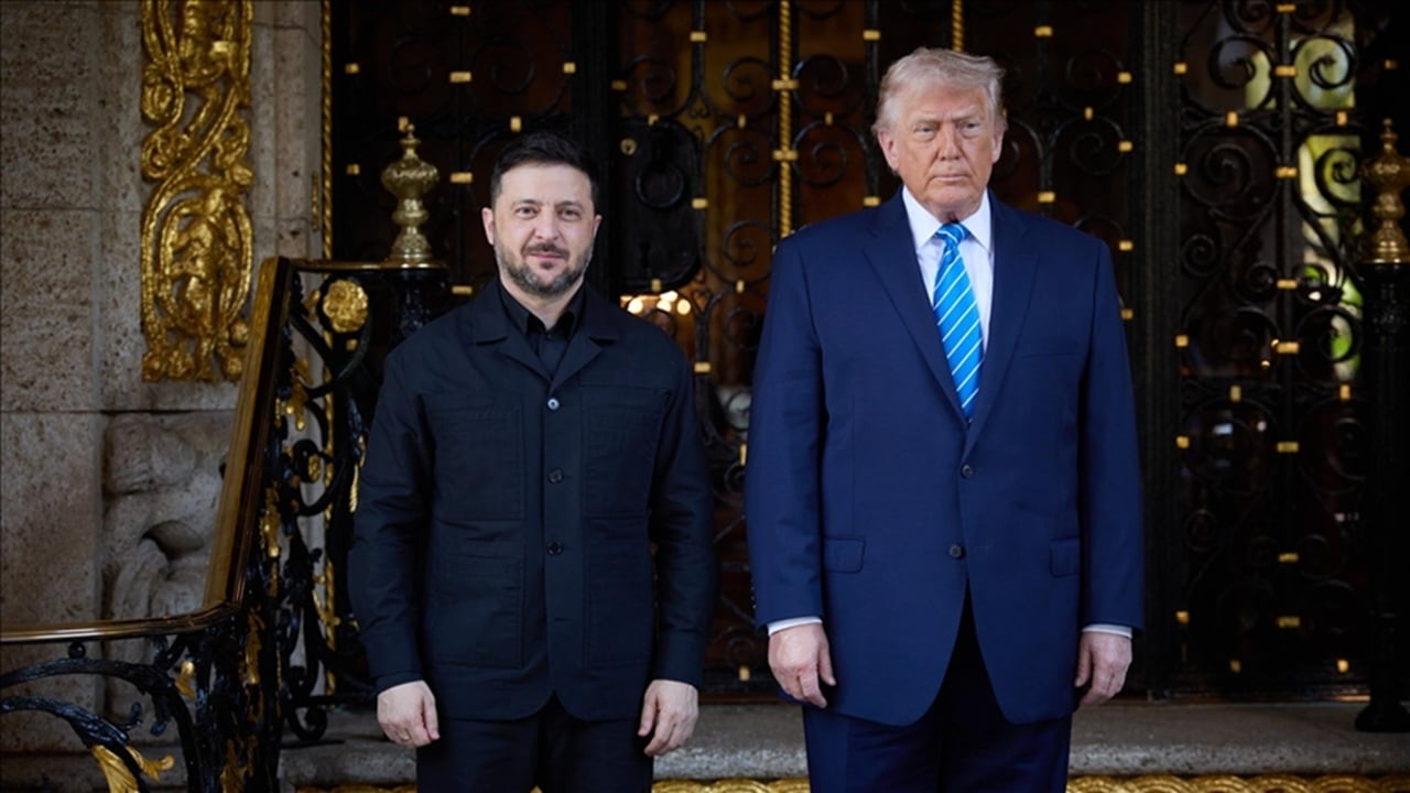 যুক্তরাষ্ট্র থেকে ৩০-৫০ বছরের নিরাপত্তা গ্যারান্টি চায় জেলেনস্কি