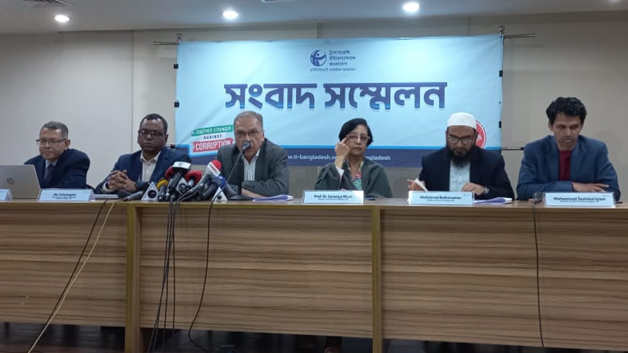 গুমে জড়িত সেনাসদস্যদের জবাবদিহি নিশ্চিতে সরকার দুর্বল