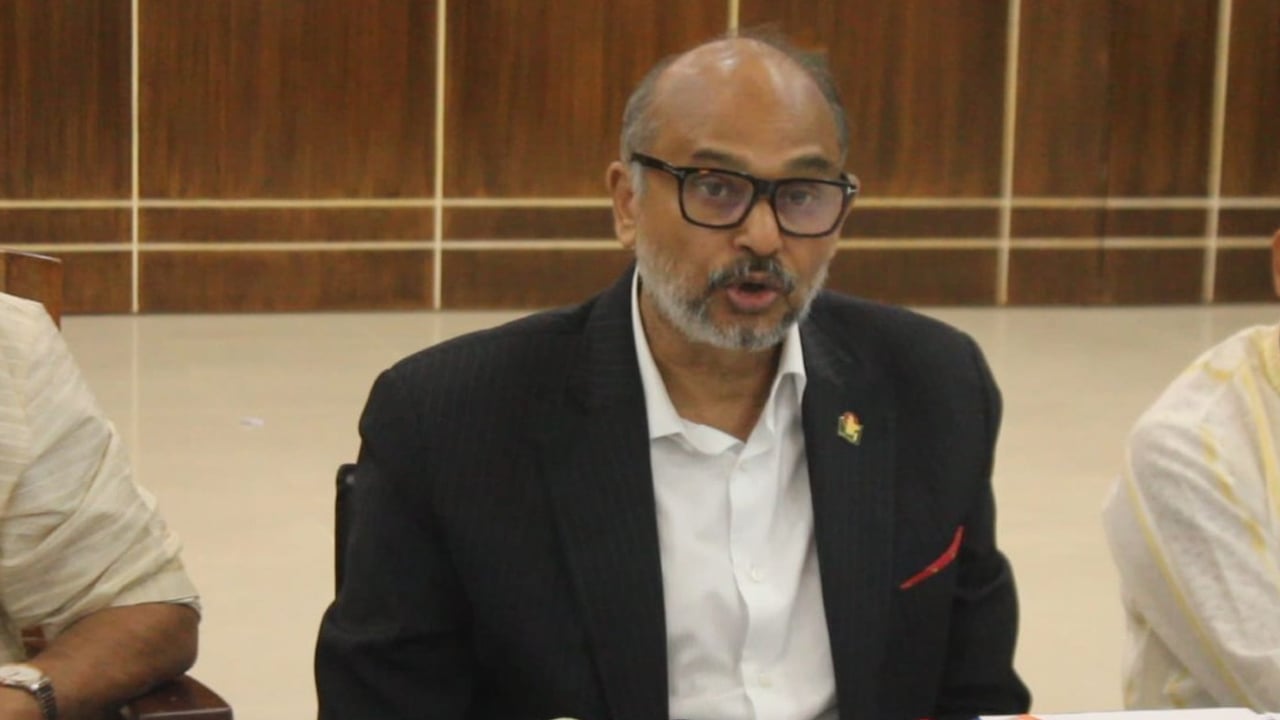 বিনিয়োগকে উৎসাহিত করতে প্রণোদনা কাঠামো সাজাচ্ছে সরকার