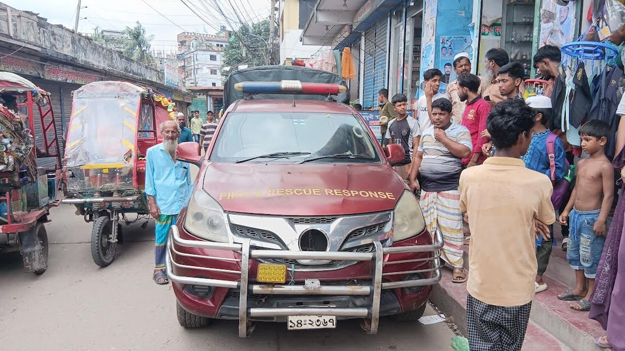 তুরাগ নদে গোসল করতে নেমে দুই স্কুলছাত্রের মৃত্যু