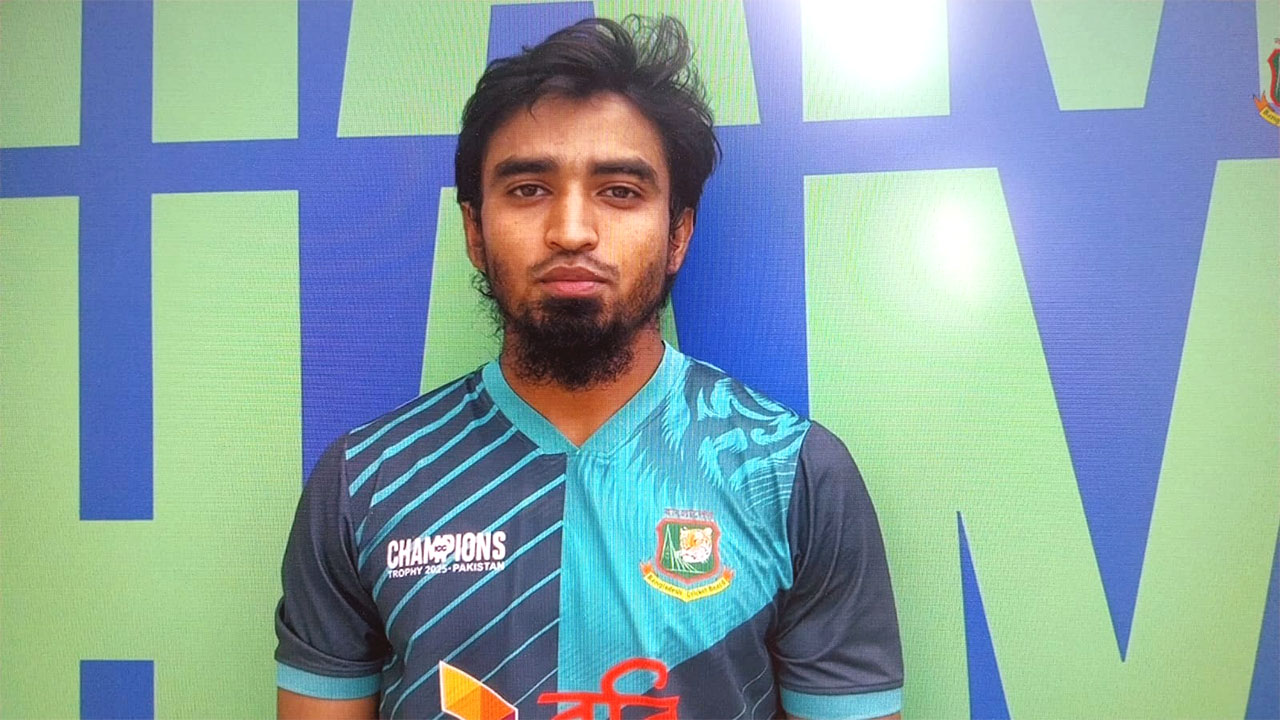 দুবাইয়ে উইকেট বোঝার চেষ্টায় তানজিদ সাকিবরা