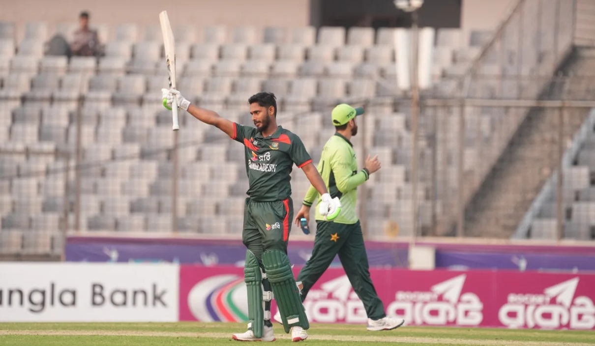 মিরপুরে সাত ছক্কায় তানজিদ শো