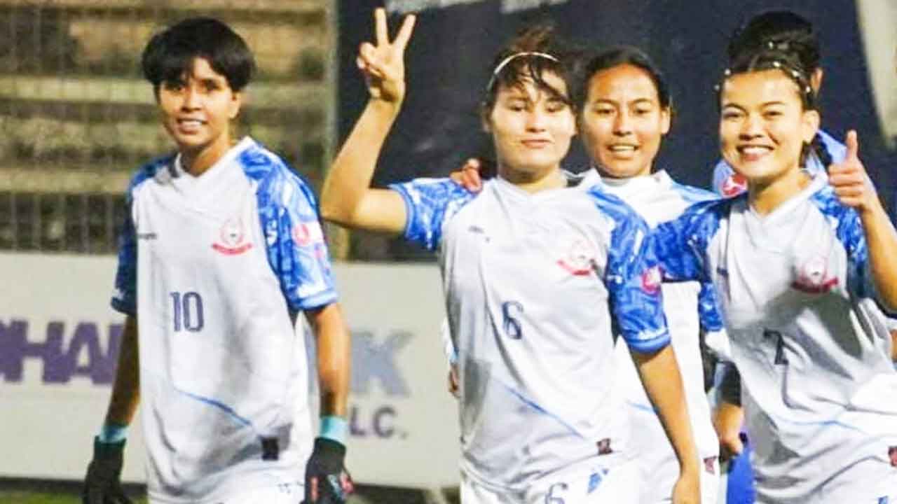 দুই ম্যাচ নিষিদ্ধ তহুরা, মনিকা ও সাবিত্রী