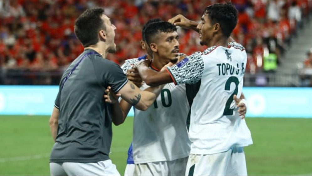 এক ম্যাচ নিষিদ্ধ তপু ও রাকিব