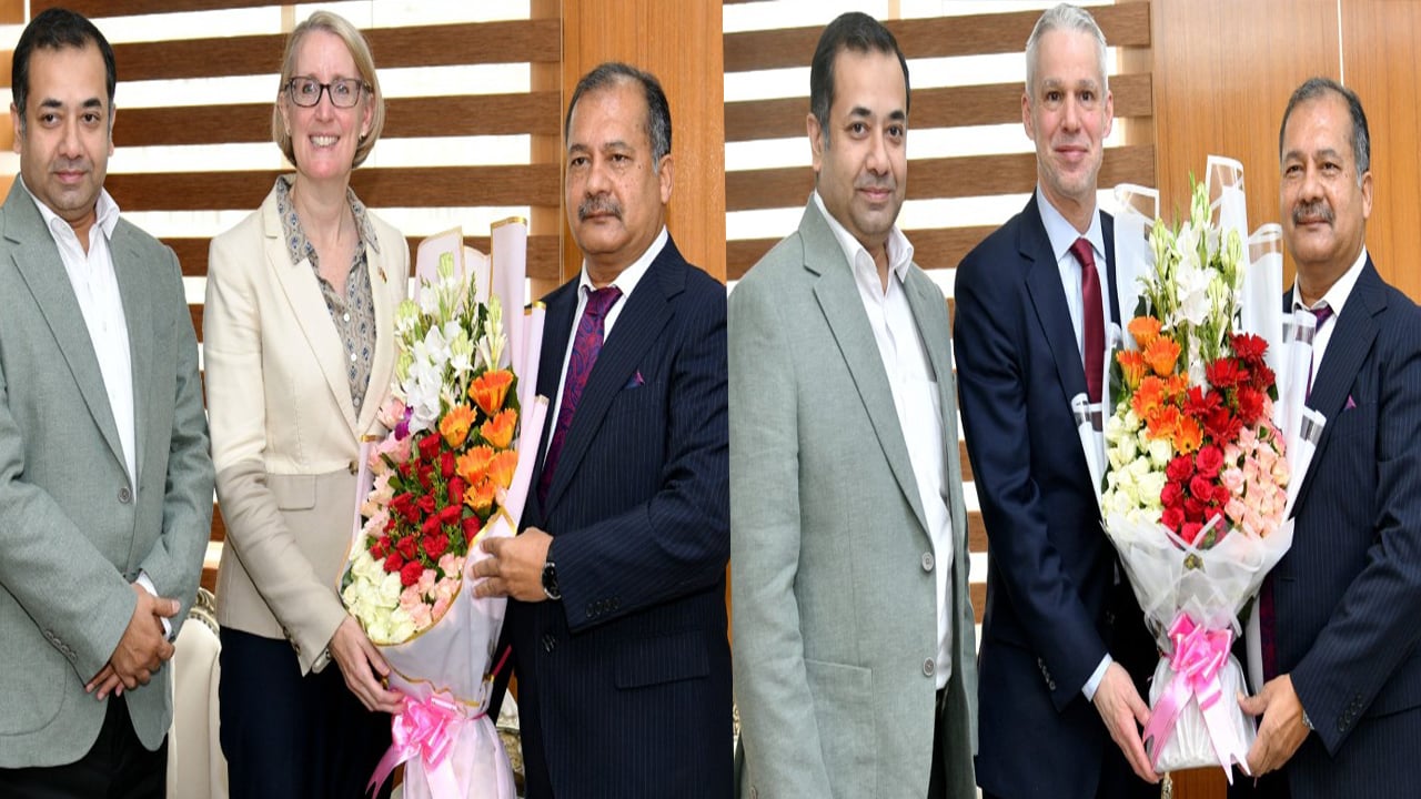 তথ্যমন্ত্রীর সাথে যুক্তরাজ্যের হাই কমিশনার ও সুইজারল্যান্ডের রাষ্ট্রদূতের সাক্ষাৎ