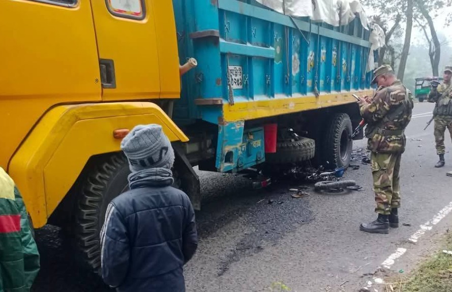 খাগড়াছড়িতে ট্রাকচাপায় মোটরসাইকেল চালক নিহত