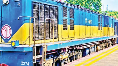 পার্বতীপুরে বেসরকারি ব্যবস্থাপনায় চলবে চার যাত্রীবাহী ট্রেন