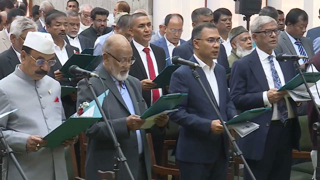 সংবিধান সংস্কার পরিষদের শপথ নেননি বিএনপির এমপিরা