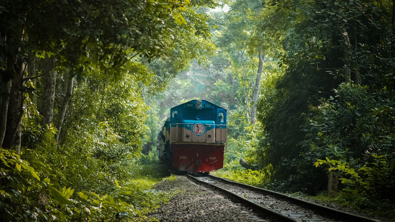 ঈদে ট্রেনের অগ্রিম টিকিট বিক্রি শুরু ২১ মে