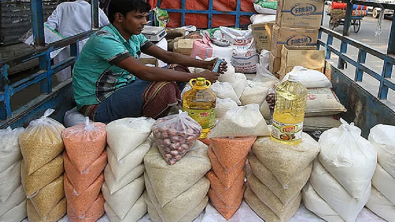 রমজানের শুরুতে চাহিদা বাড়ার প্রভাব নিত্যপণ্যের দামে