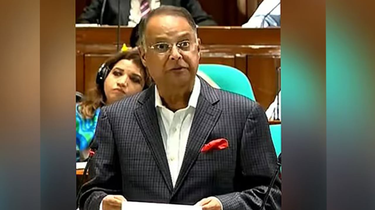 বিদ্যুৎ কেন্দ্রের বকেয়া ৫২ হাজার ৩শ কোটি টাকা