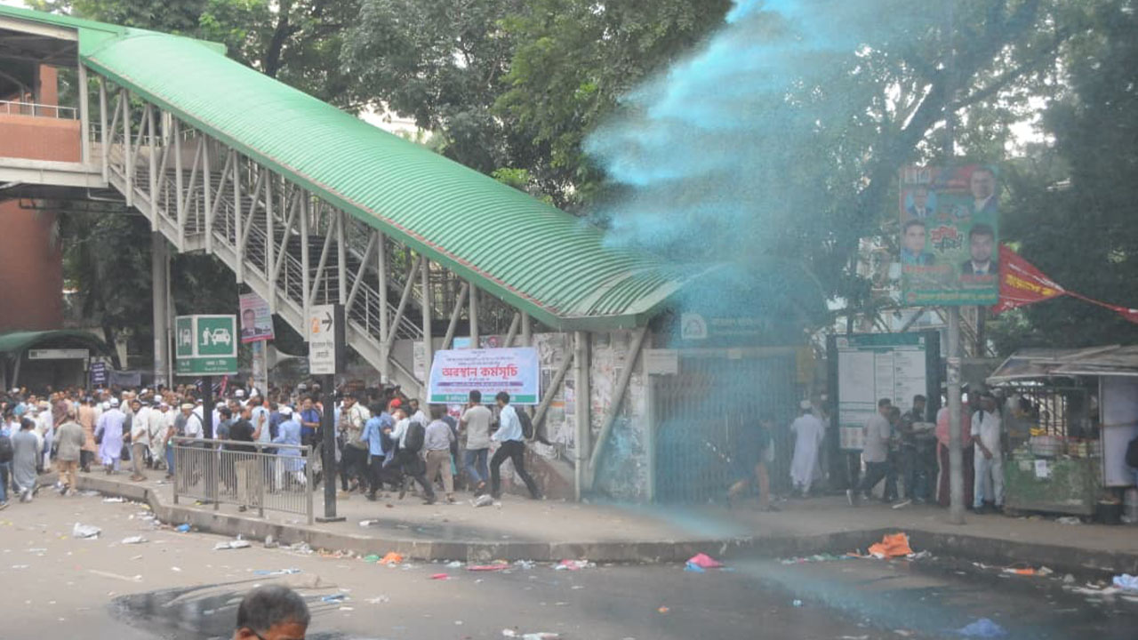 টটটট