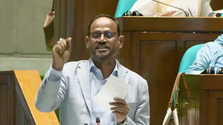 ফ্যাসিবাদের পুনরুত্থান রোধে সরকার ও বিরোধী দলকে ঐক্যবদ্ধ থাকার আহ্বান টুকুর