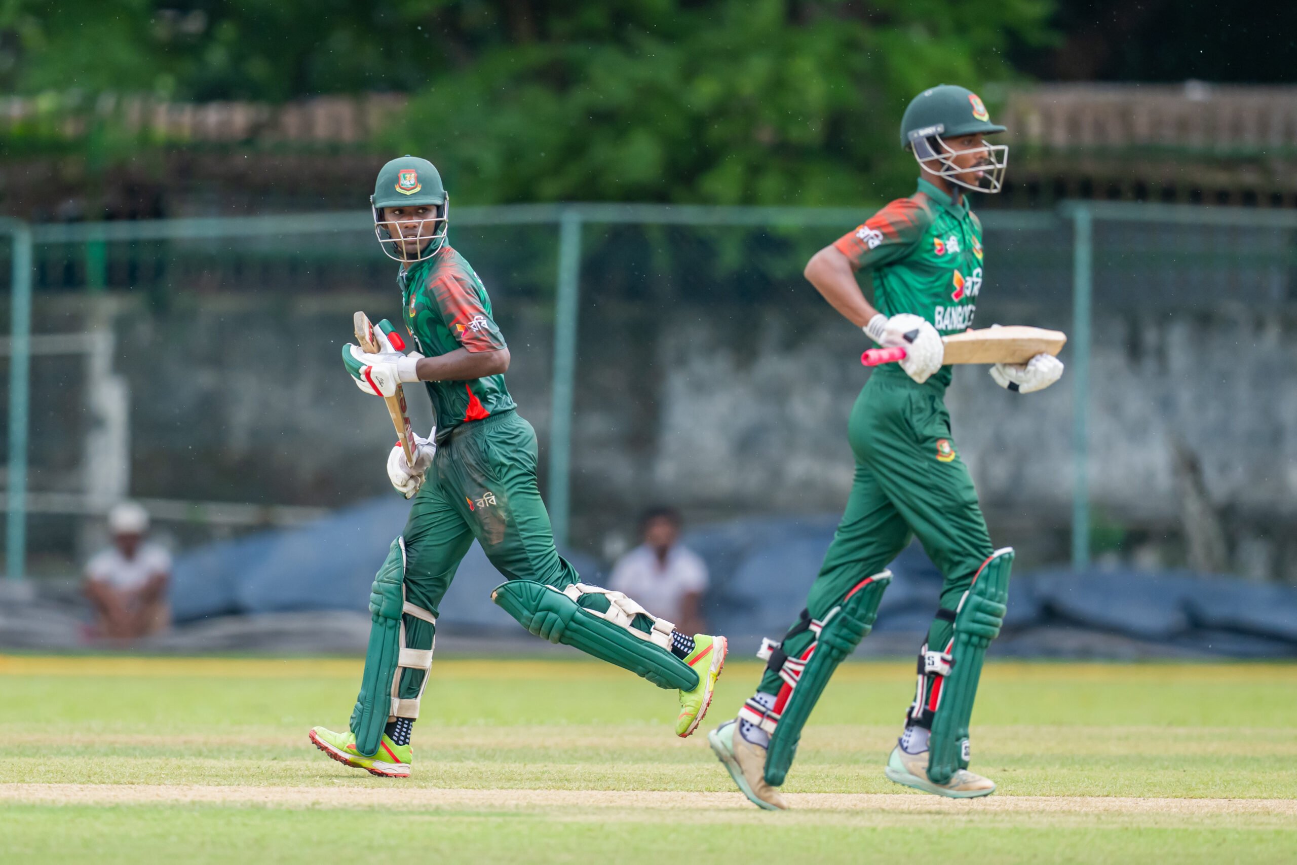 রিজানের সেঞ্চুরিতে ইংল্যান্ডকে হারাল যুবারা