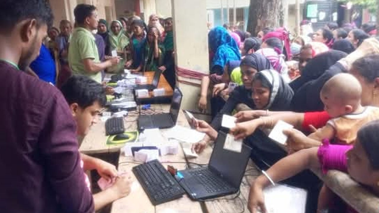 উখিয়ায় নতুন ভোটার হতে ১৫ হাজার ৪৯৬ জনের আবেদন