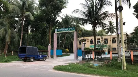 মাদকবিরোধী অবস্থানের জেরে খুলনায় সাংবাদিকের বিরুদ্ধে চাঁদাবাজি মামলা