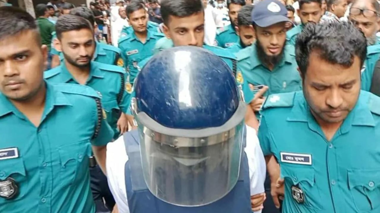 সন্ত্রাসবিরোধী আইনের মামলায় গ্রেপ্তার মার্কিন নাগরিক
