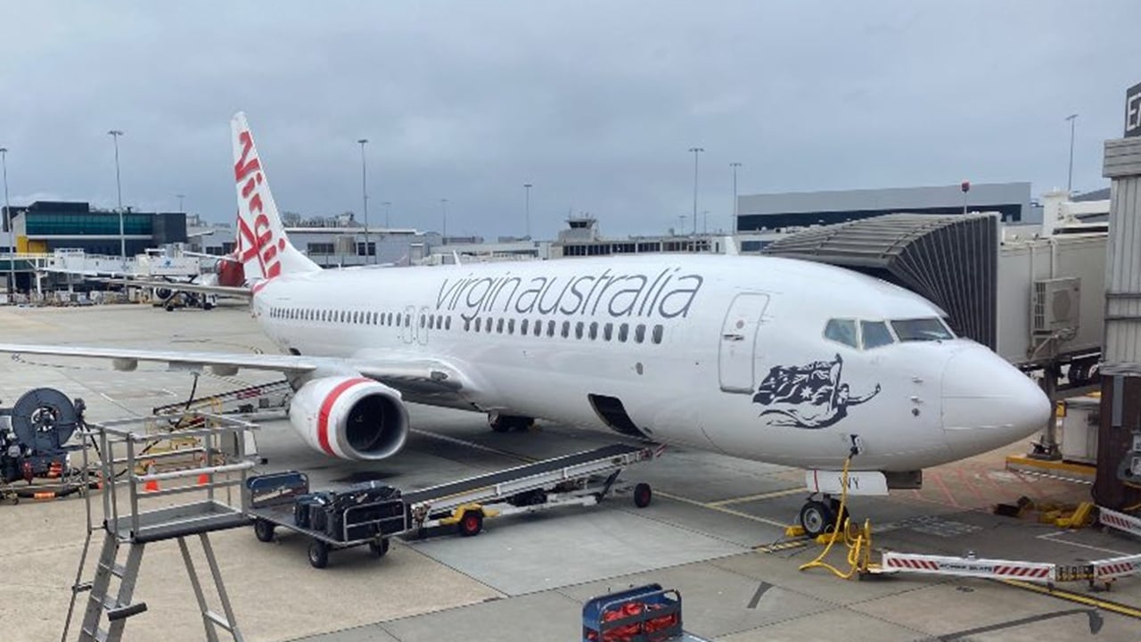 টিকিটের আকাশছোঁয়া দামে বিশ্বব্যাপী বিপর্যস্ত বিমান খাত