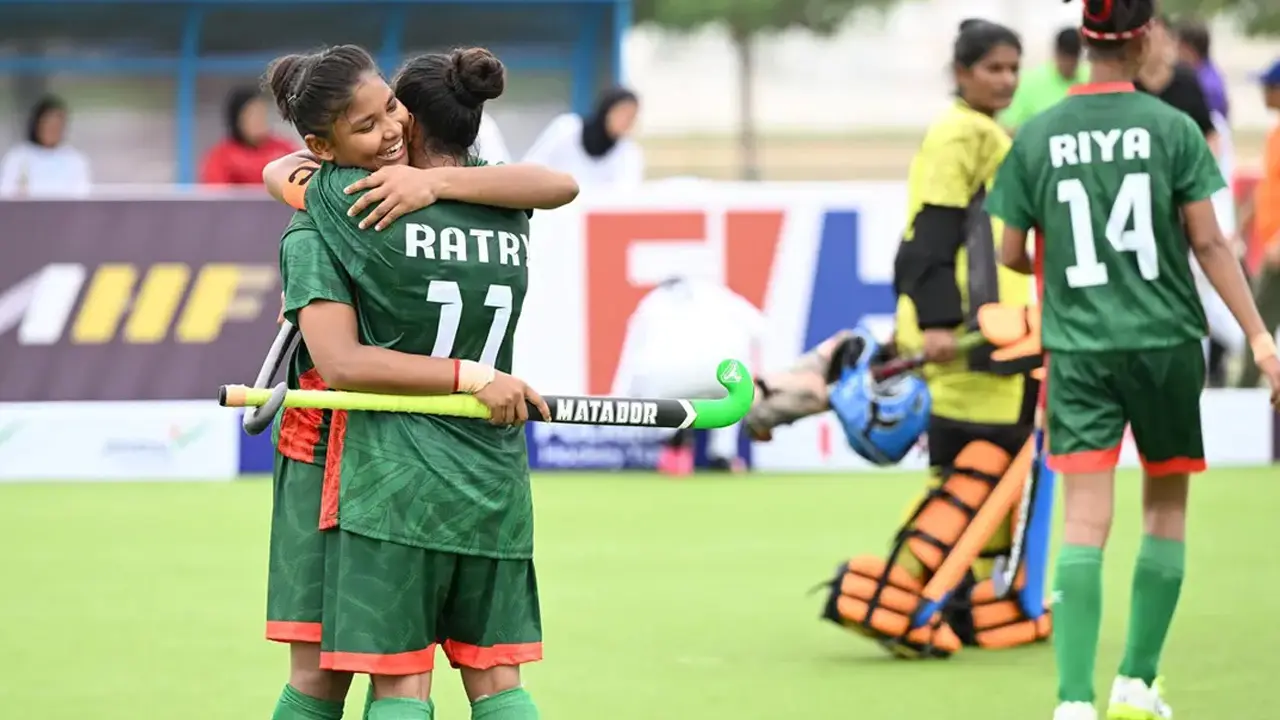 অভিষেকের অপেক্ষায় বাংলাদেশ নারী দল