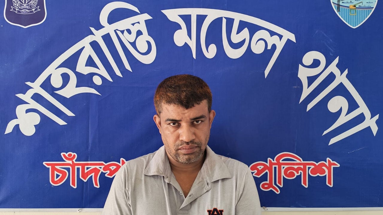 শাহরাস্তিতে ৬০০ পিস ইয়াবাসহ যুবলীগ নেতা গ্রেপ্তার