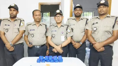 চাঁদপুরে সোয়া কোটি টাকার ইয়াবা উদ্ধার, মূলহোতা পলাতক
