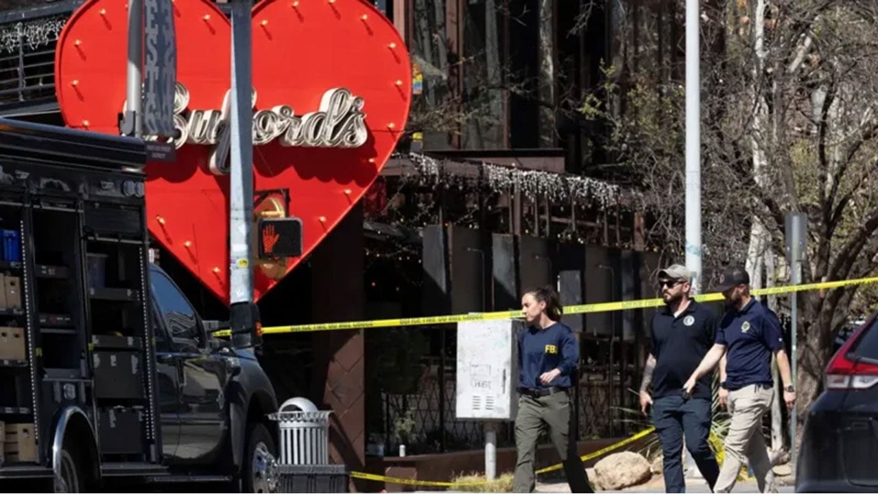 টেক্সাসের বন্দুকধারীর শার্টে ছিল ইরানের পতাকা