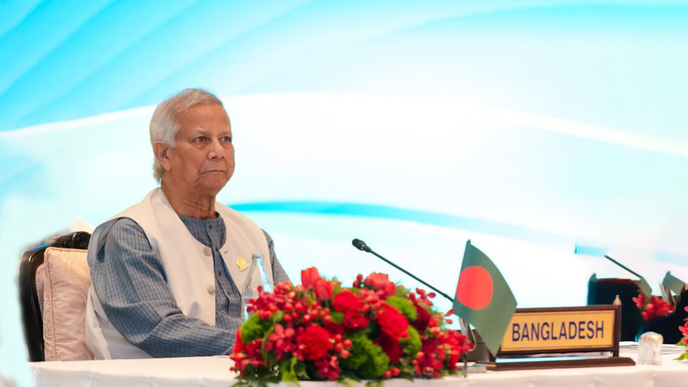 প্রয়োজনীয় সরস্কার শেষে দ্রুত নির্বাচন দিতে সরকার প্রতিজ্ঞাবদ্ধ: ড. ইউনূস