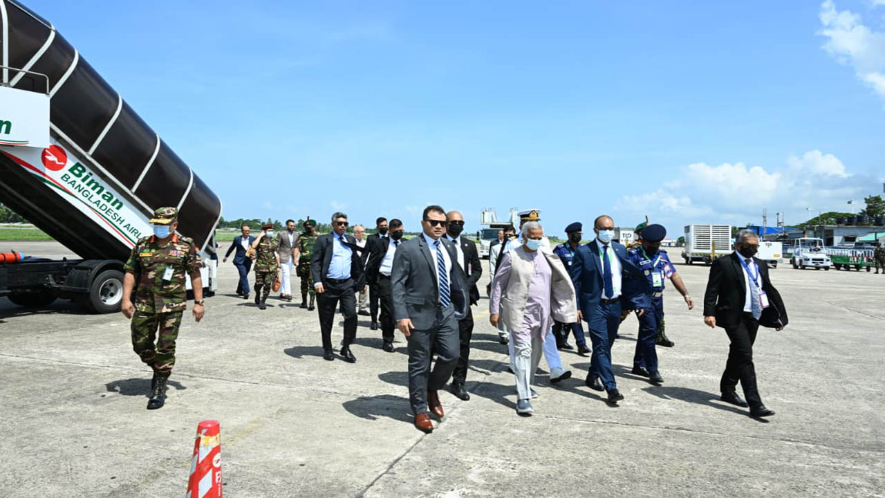 কক্সবাজারে প্রধান উপদেষ্টা