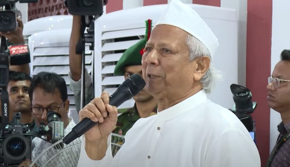 জাতীয় ঐক্য অটুট রাখার আহ্বান প্রধান উপদেষ্টার