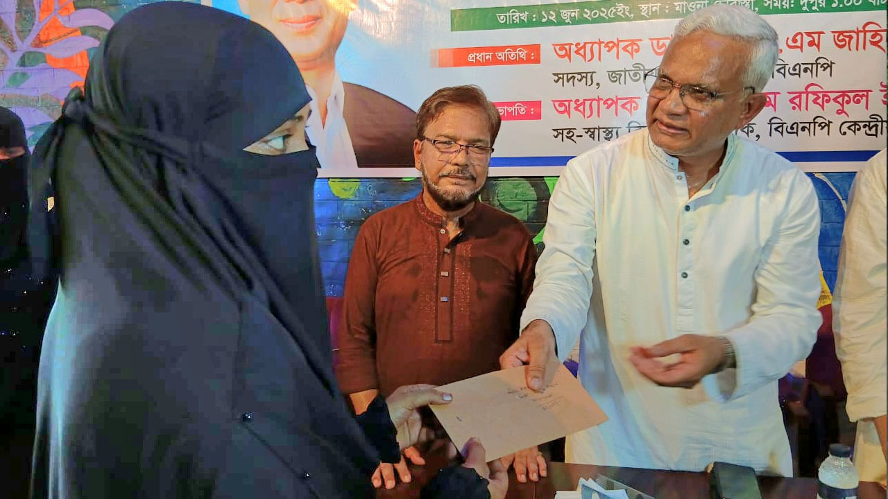 শিগগিরই দেশে ফিরবেন তারেক রহমান: ডা. জাহিদ হোসেন