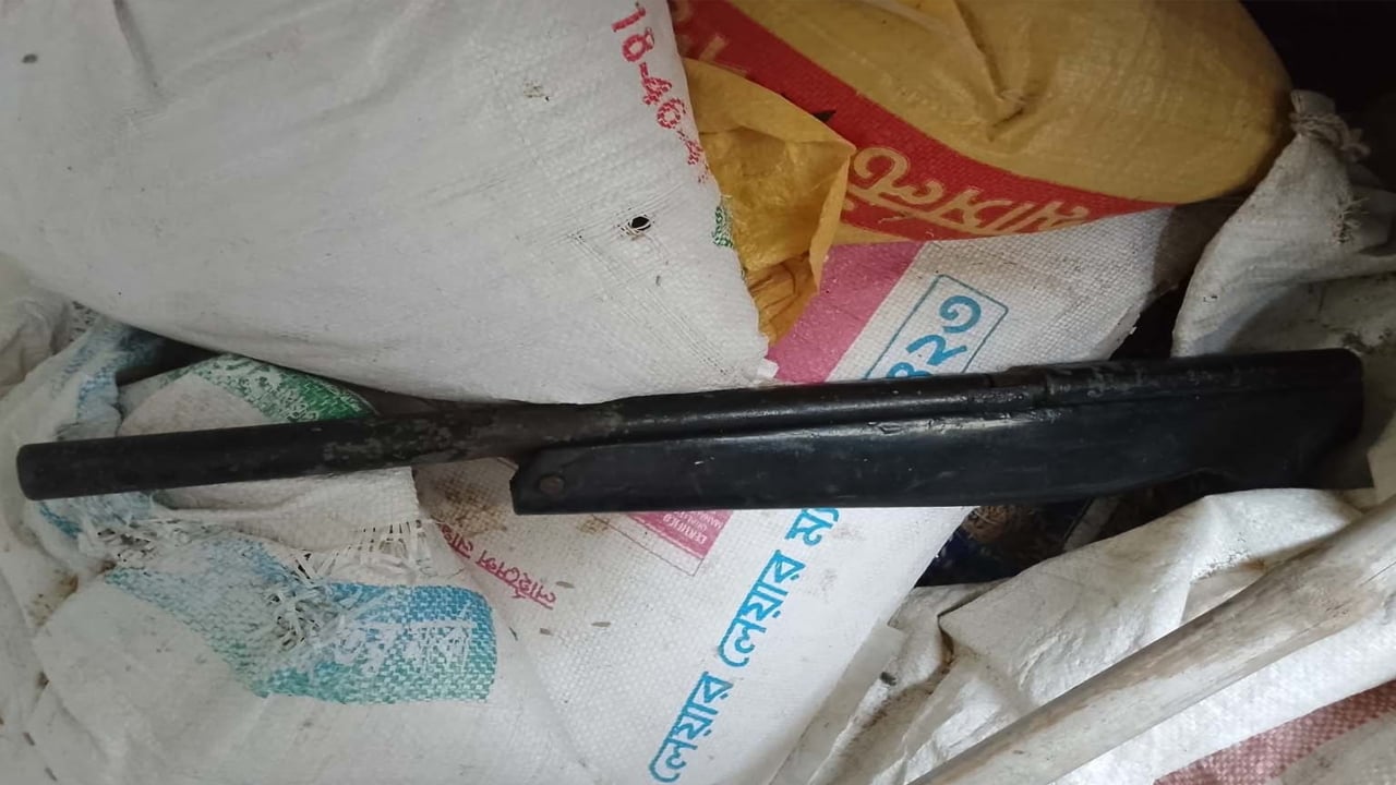 অভয়নগরে ওয়ান শুটার গান উদ্ধার
