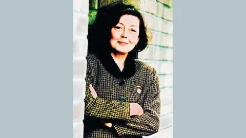 অ্যান কারসন: পুরাণ, প্রেম ও শোকের ভেতর দিয়ে সাহিত্যের নতুন ভাষা