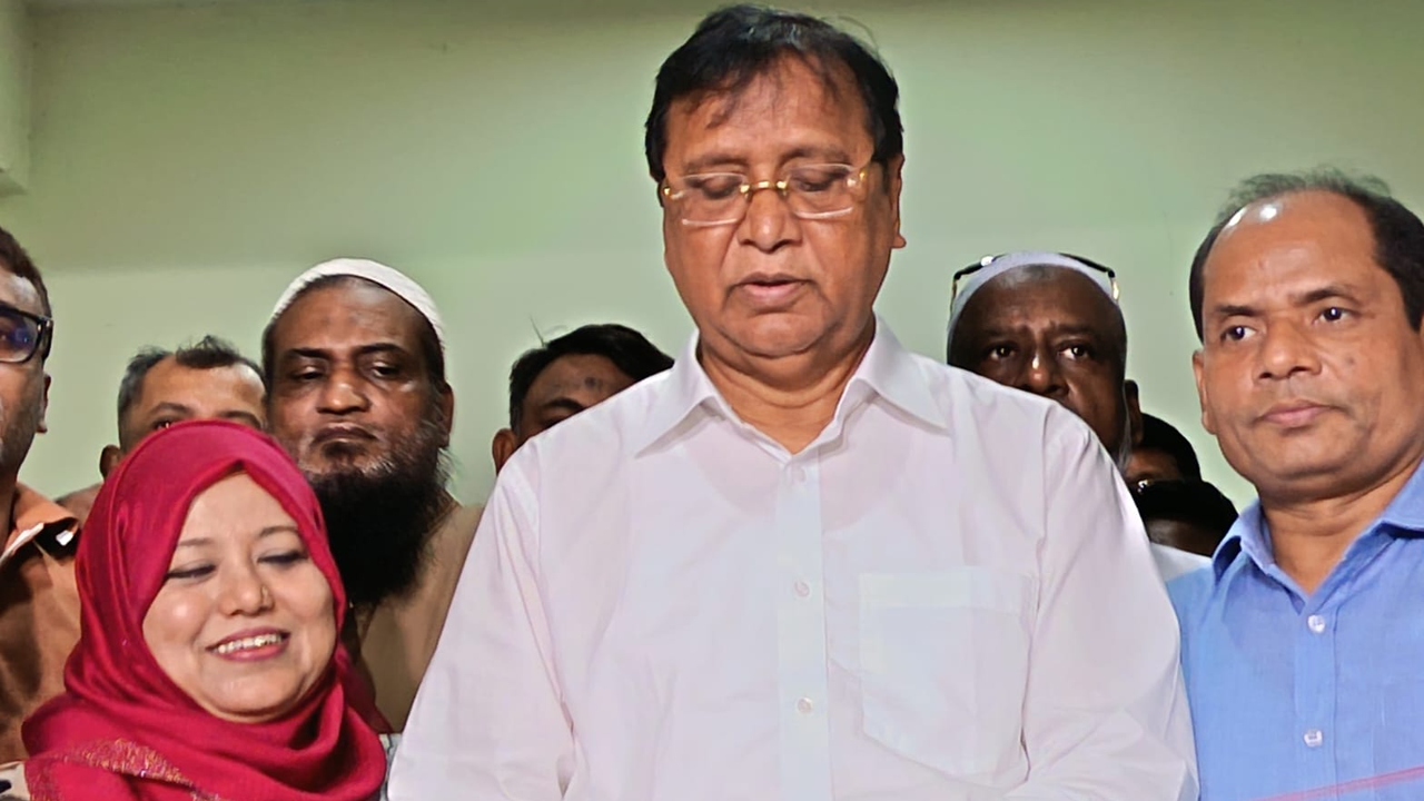 হাজারীবাগের আধুনিক পশু জবাইখানার কার্যক্রম শুরু 
