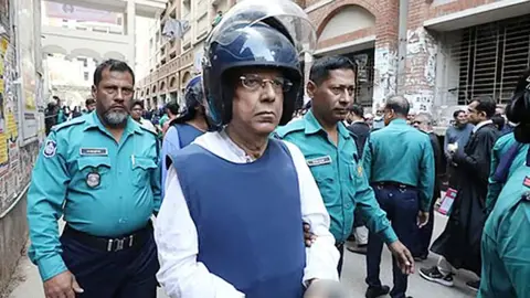 আনিসুল হকসহ ৪ আসামির বিরুদ্ধে চার্জশিট গ্রহণ, ৩ জনের বিরুদ্ধে পরোয়ানা