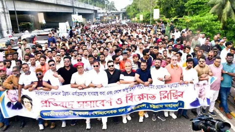 ৭১ ও ২৪-এর পরাজিত শক্তি মাঝেমধ্যে একই সুরে কথা বলছে: ভূমি প্রতিমন্ত্রী