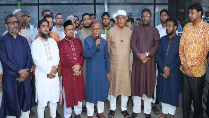 শাপলা চত্বরে লংমার্চের প্রস্তুতি পরিদর্শন জামায়াত নেতাদের