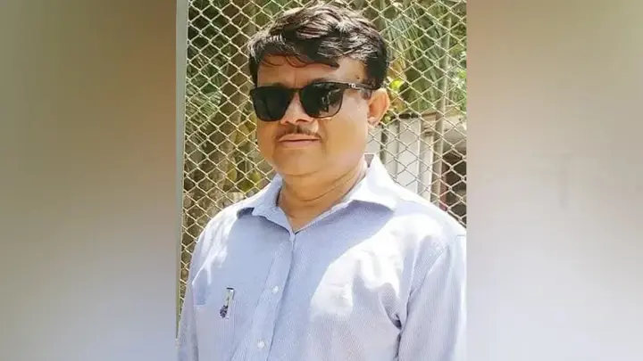 রাজধানীতে চাঁদাবাজির অভিযোগে বিএনপি নেতা গ্রেপ্তার